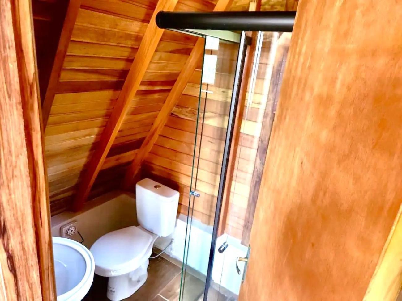 Suisse Chalet By Montjacui - Com Jacuzzi Cunha Exterior foto