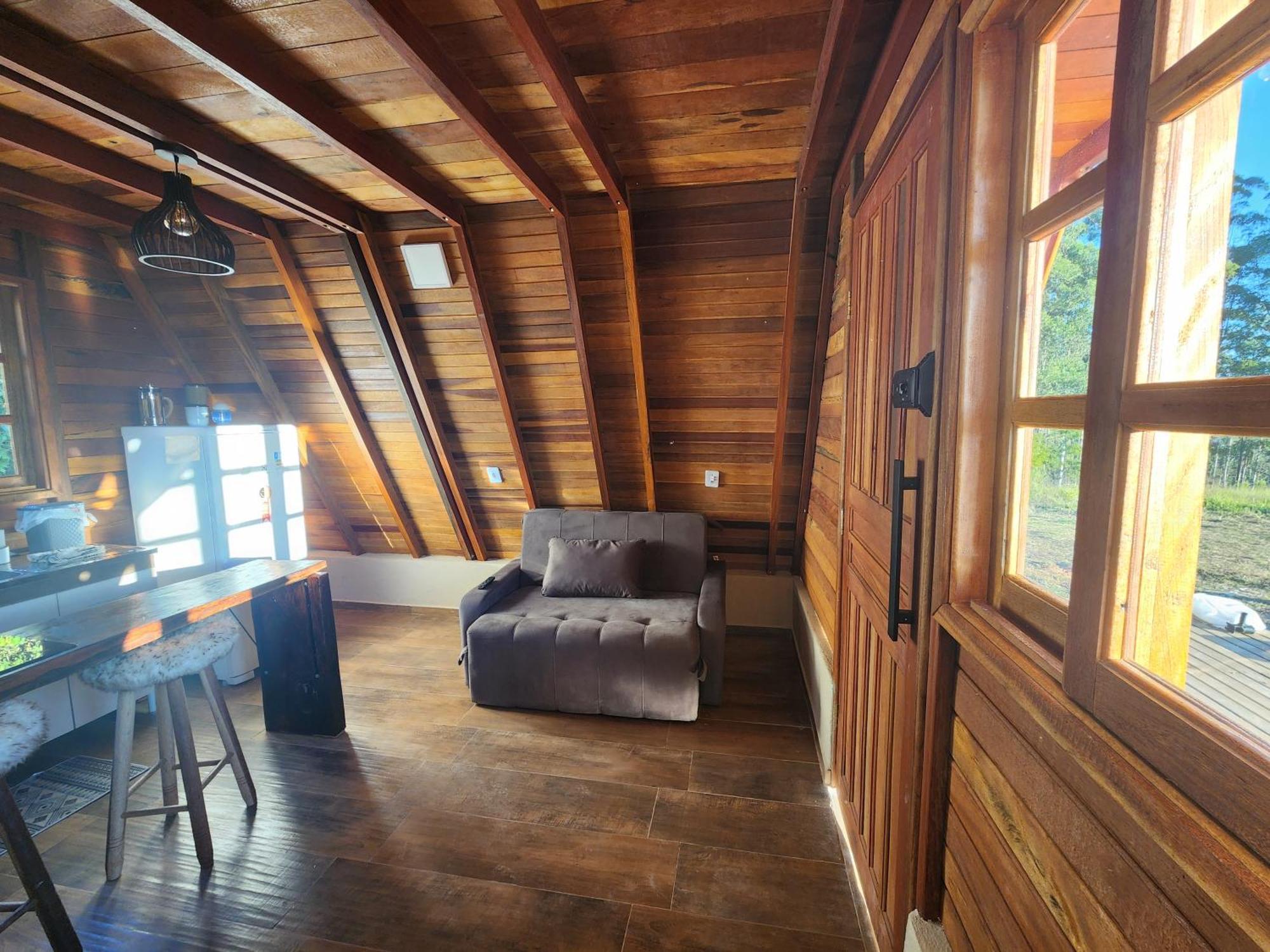 Suisse Chalet By Montjacui - Com Jacuzzi Cunha Exterior foto
