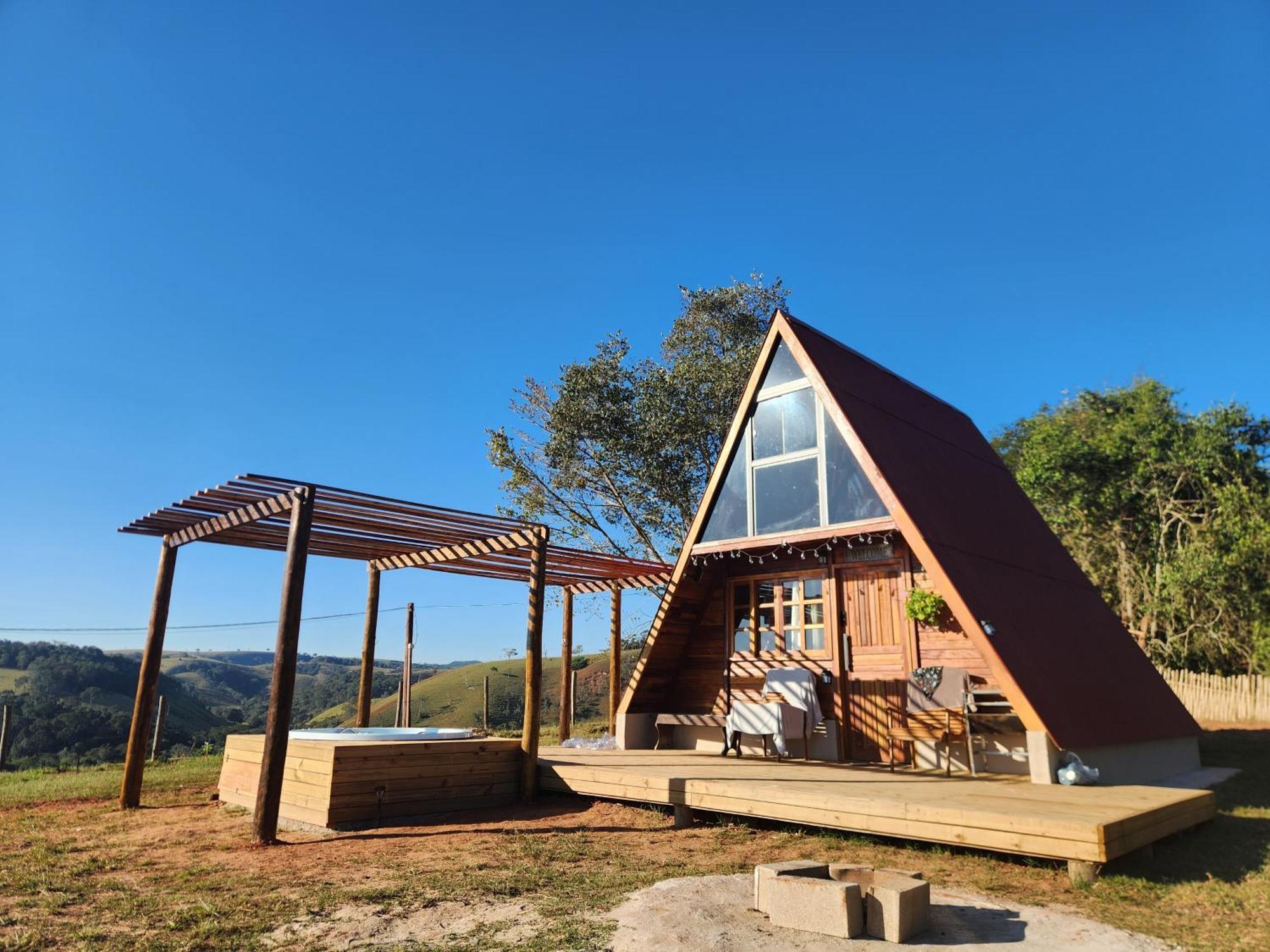 Suisse Chalet By Montjacui - Com Jacuzzi Cunha Exterior foto